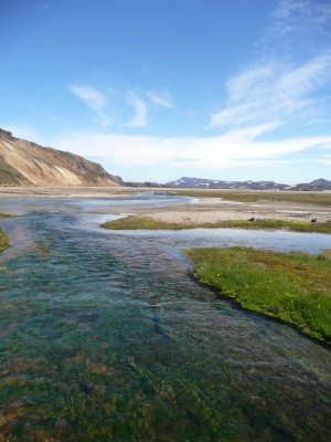 Landmannalaugar : de nombreuses rivières d'eau claire (et poissonneuse) entourent le site