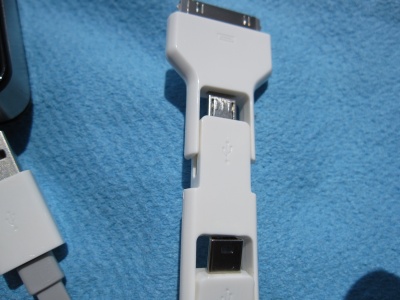 Câble USB <-> multi embouts