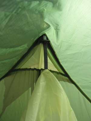 Fixation de la tente intérieure