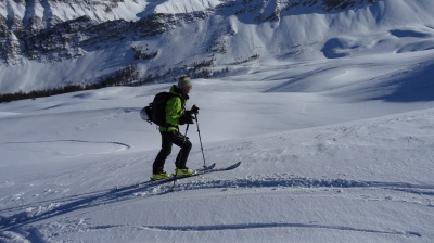 Ski de rando avec la veste Alpha FL
