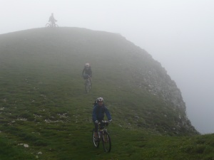 Dans le brouillard au-dessus du Col du Rousset