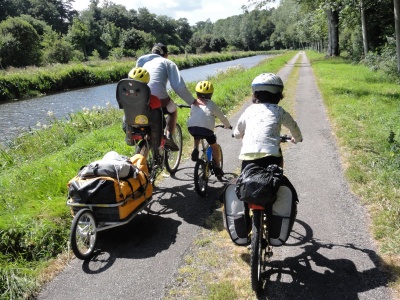 Canal de Nantes à Brest à vélo en famille, 3 enfants