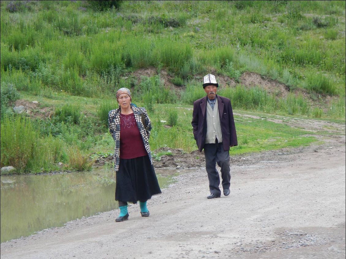 Couple Kirghiz de sorti