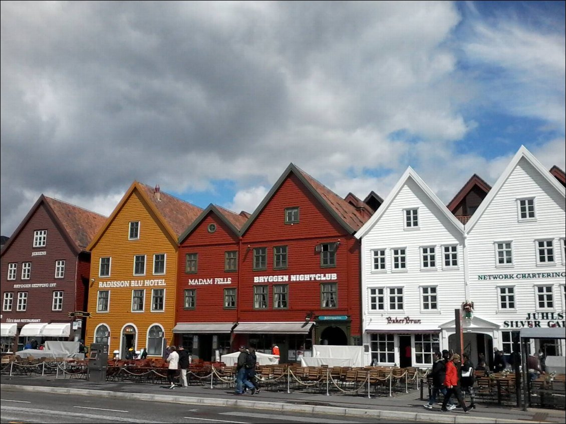 Le quartiet de Bryggen, inscrit sur la liste du patrimoine mondial de l' UNESCO.