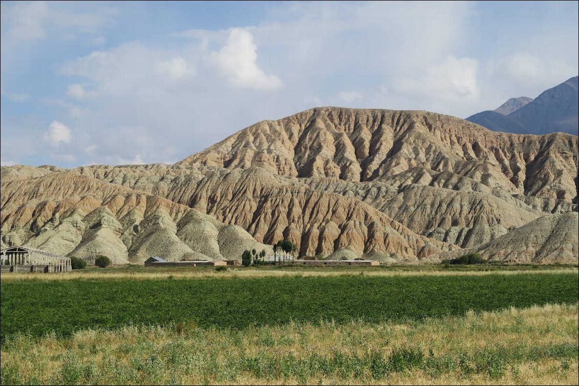 Formations géologiques de la région de Kochgor.