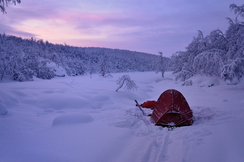 Guillaume HERMANT.
Début février au nord de la Finlande lors d'une traversée de la Laponie.