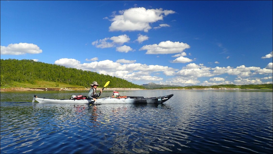 Lac Møsvatn : kayak et parapente en Norvège