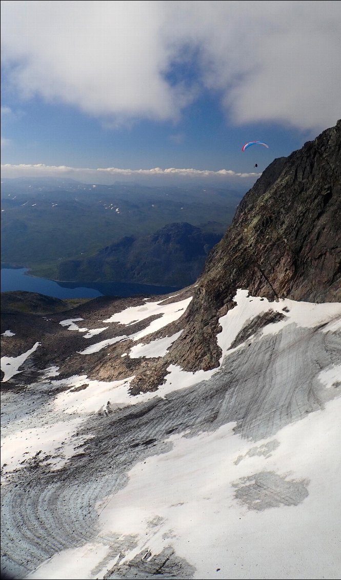 Vol montagne en Norvège (postprod photoshop)