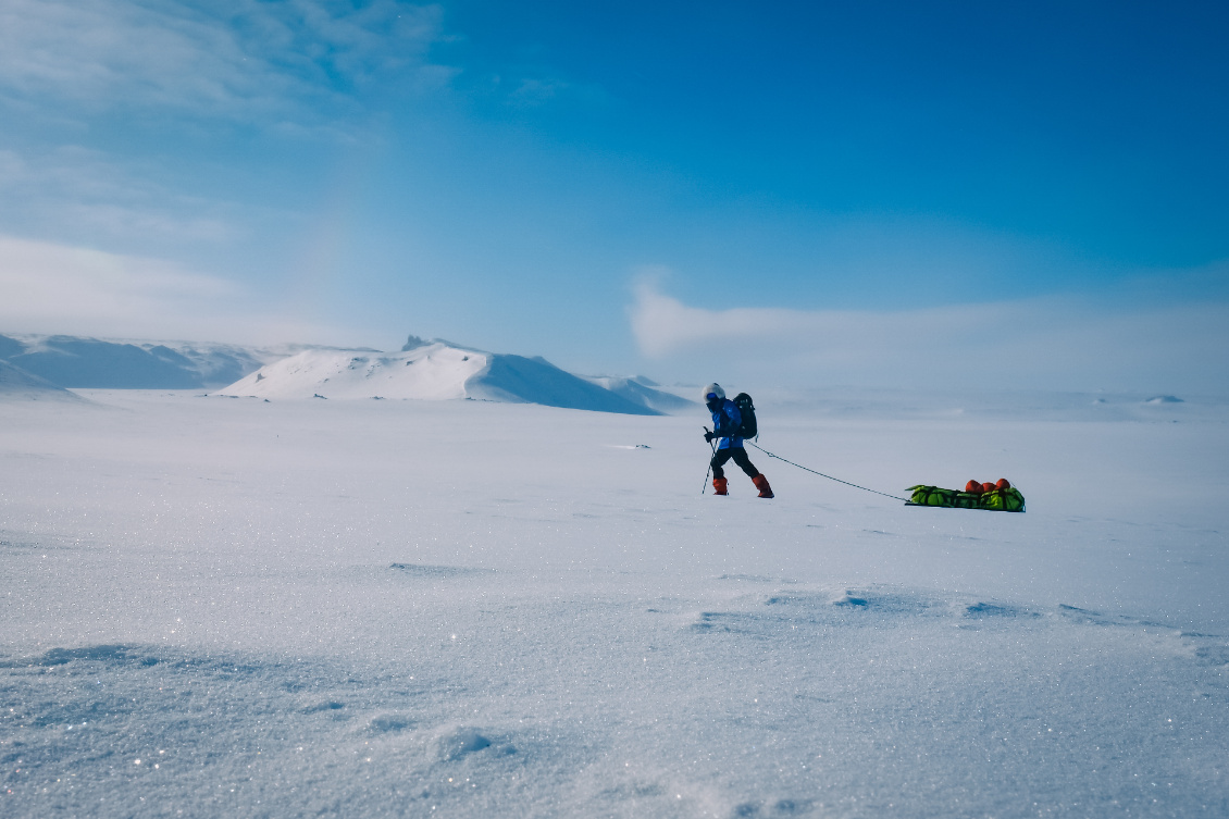 Traversée à ski-pulka.
Photo : Gabriel Ferry